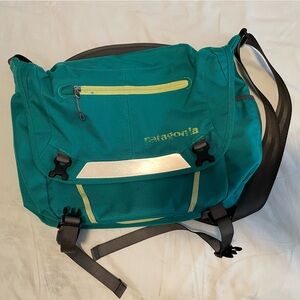 Patagonia Mini Messenger Bag